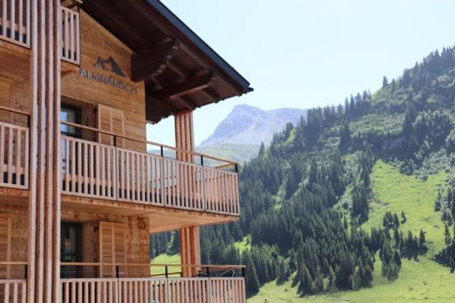 Ferienwohnung Boutique Chalet Almrausch Lech am Arlberg Exterior foto